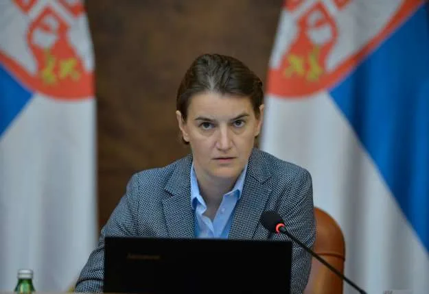 Kosovën e quajtën Republikë, kërkon falje kryeministrja serbe