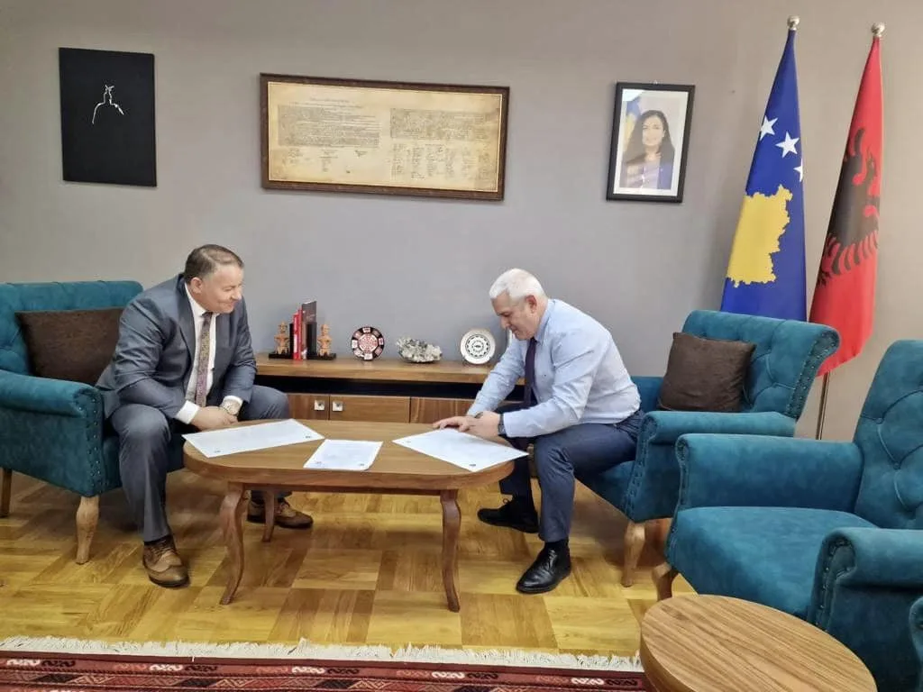 Sveçla takon drejtorin e policisë, nënshkruajnë strukturën e re organizative