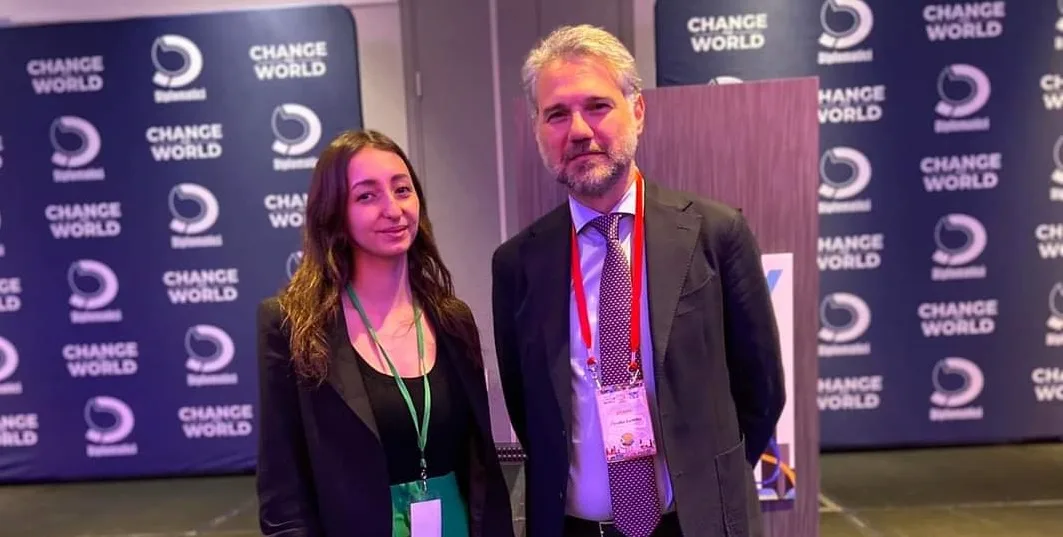 Kryetarja e RDK-së në Prizren, Adelina Morina, përfaqësuesja e vemte nga Kosova në New York, në konferencën globale