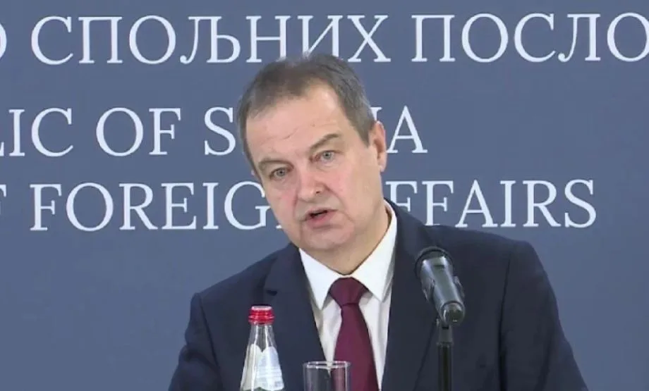 Daçiq: Bashkësia ndërkombëtare t’i mbrojë serbët në Kosovë