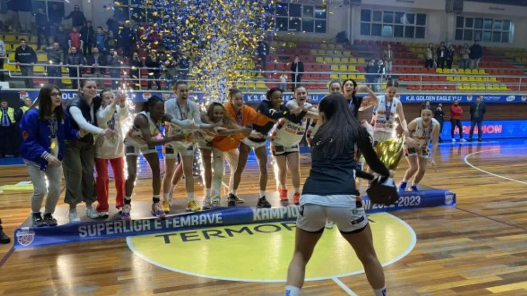 Vashat e Bashkimit sërish kampione