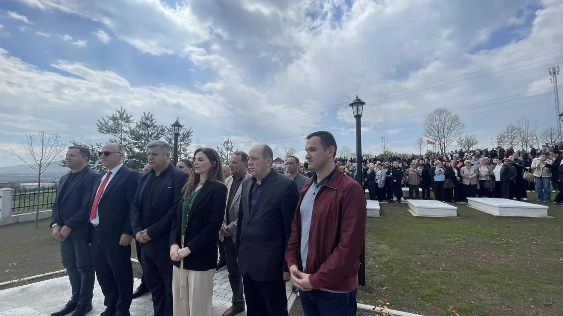 Përkujtohen 42 dëshmorë dhe 280 martirë në Drenas