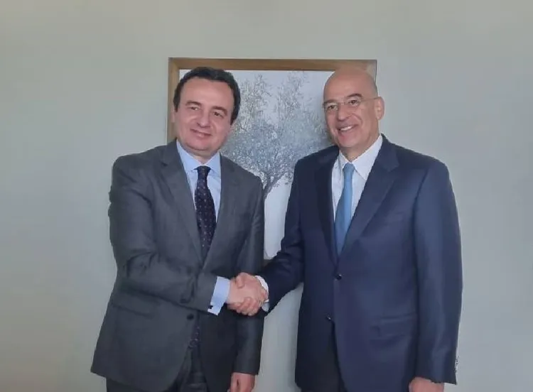 Kurti kërkon zbatim pa vonesa të Marrëveshjes së Ohrit në takim me Dendiasin