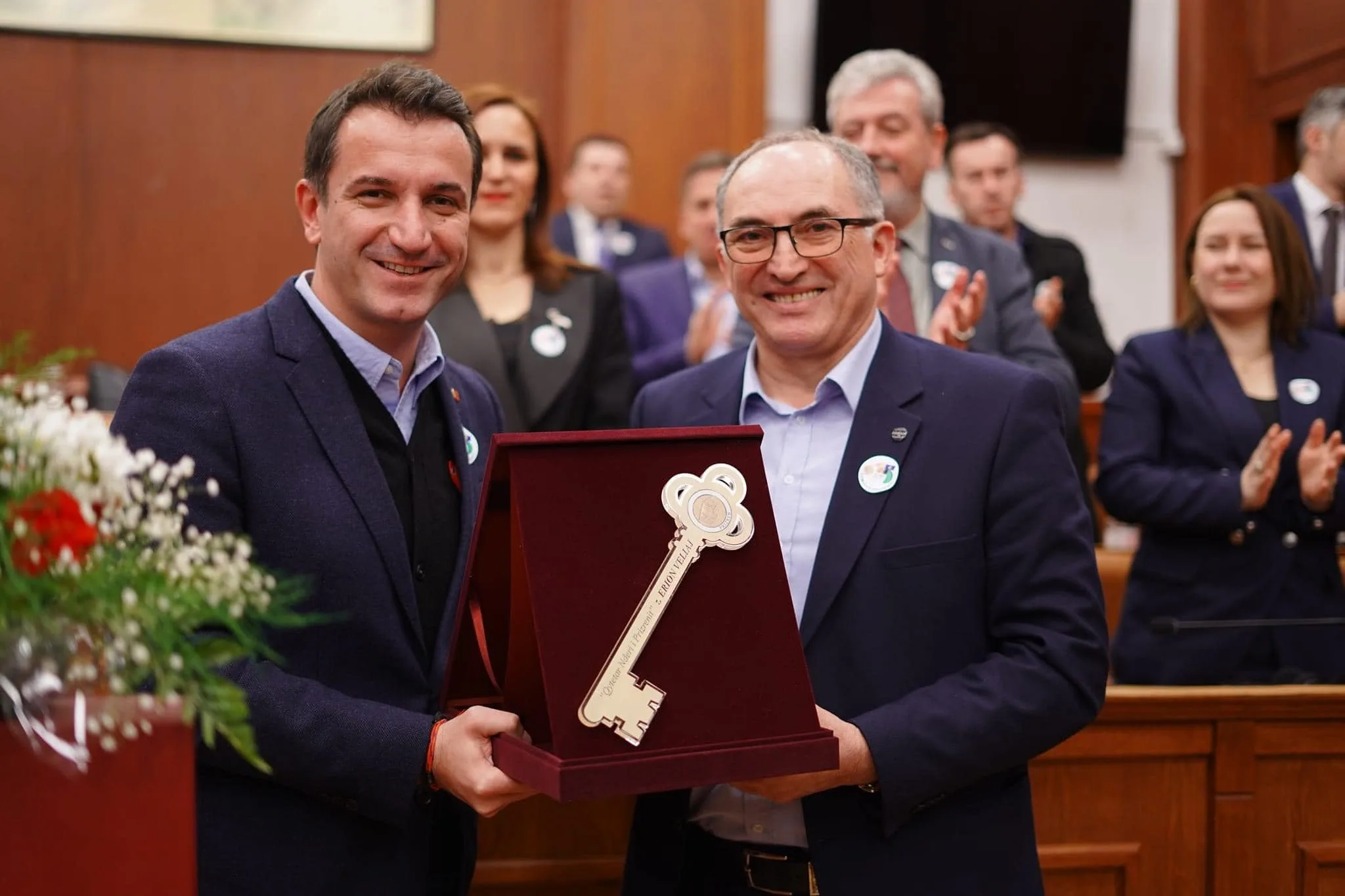 Kryetari Totaj uroj, Erion Veliajn, për rizgjedhjen kryebashkiak i Tiranës