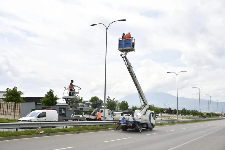 Instalohet ndriçimi tek “Transiti i ri”