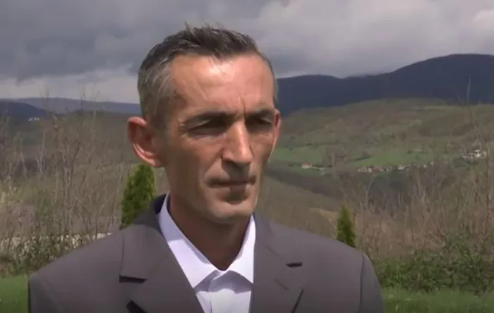 Ilir Peci shkarkon Pantoviqin nga detyra e nënkryetares së Zveçanit