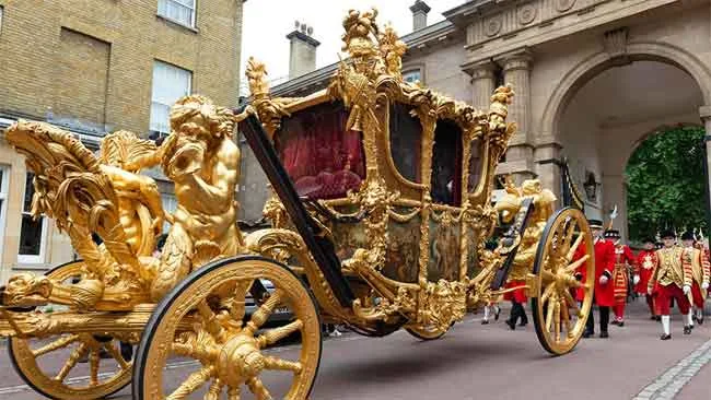 Nis ceremonia e kurorëzimit të Mbretit Charles III