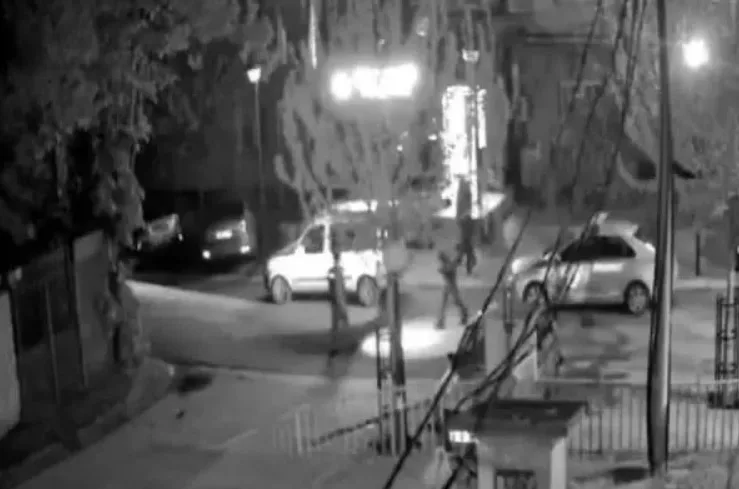 Arrestohen dy persona që po tentonin të bllokonin objektin e Komunës në Zveçan