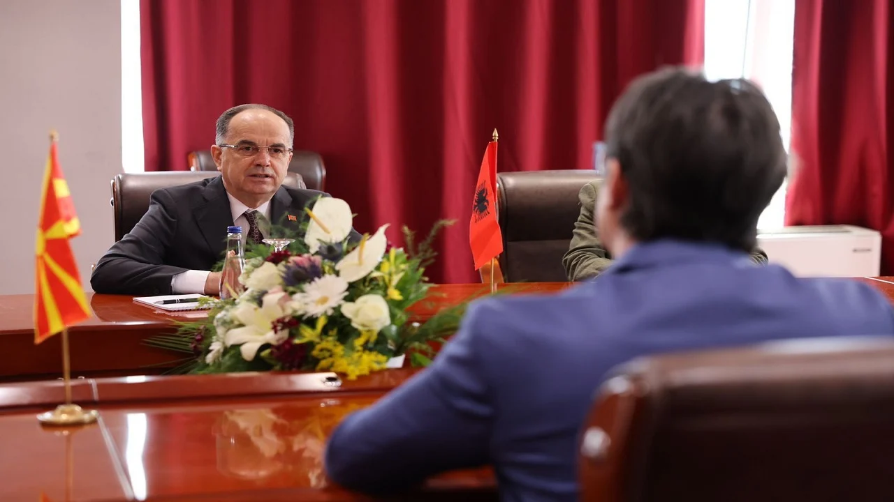 Presidenti i Shqipërisë vendeve të NATO-s: Mos lejoni provokimet që destabilizojnë Kosovën