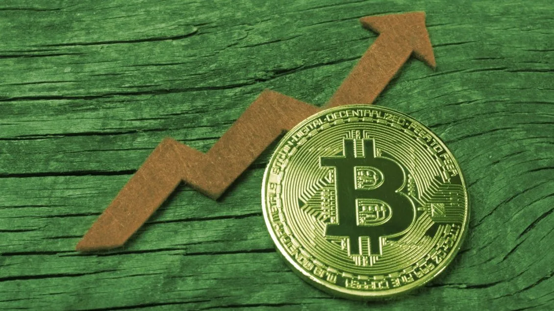 Vlera e Bitcoinit rritet me 12 për qind brenda muajit