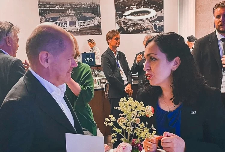 Osmani takon Scholzin, e falënderon për qëndrimin e qartë të Gjermanisë për lirimin e policëve