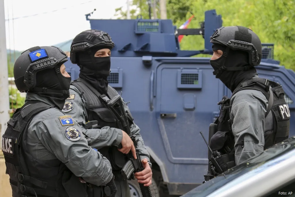 Mediumet serbe raportojnë për arrestimin e tre pjesëtarëve të Njësitit Special të Kosovës