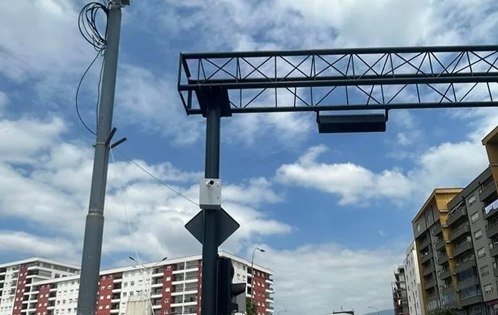Hartimi i Planit të Mobilitetit të Qëndrueshëm Urban në Prizren, vazhdon numërimi i automjeteve të qarkullimit në rrugët kryesore