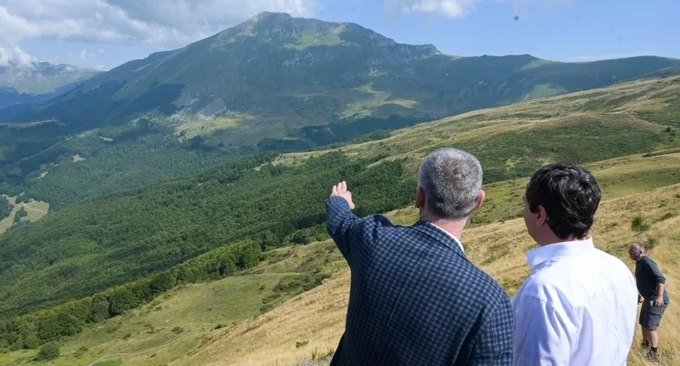Kryeministri Kurti tregon për planin dhe koston e ndërtimit të rrugës Prizren-Tetovë