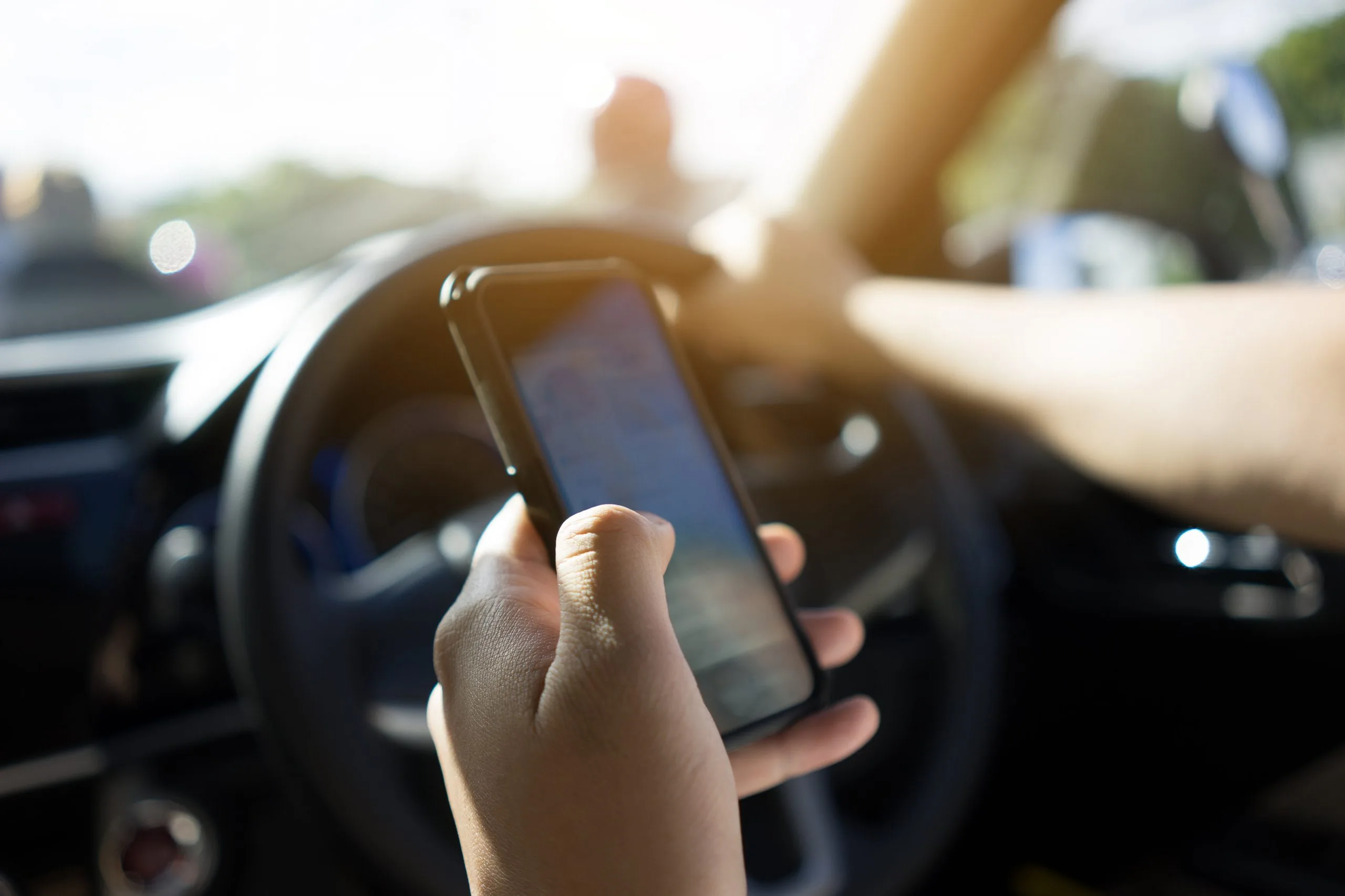 22-vjeçari në Dragash humb jetën nga vetaksidenti, dyshohet se përdori telefonin gjatë vozitjes
