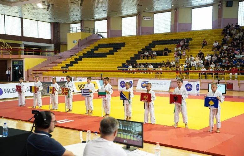 Sot vazhdojnë garat ekipore në Kampionatin Ballkanik në xhudo
