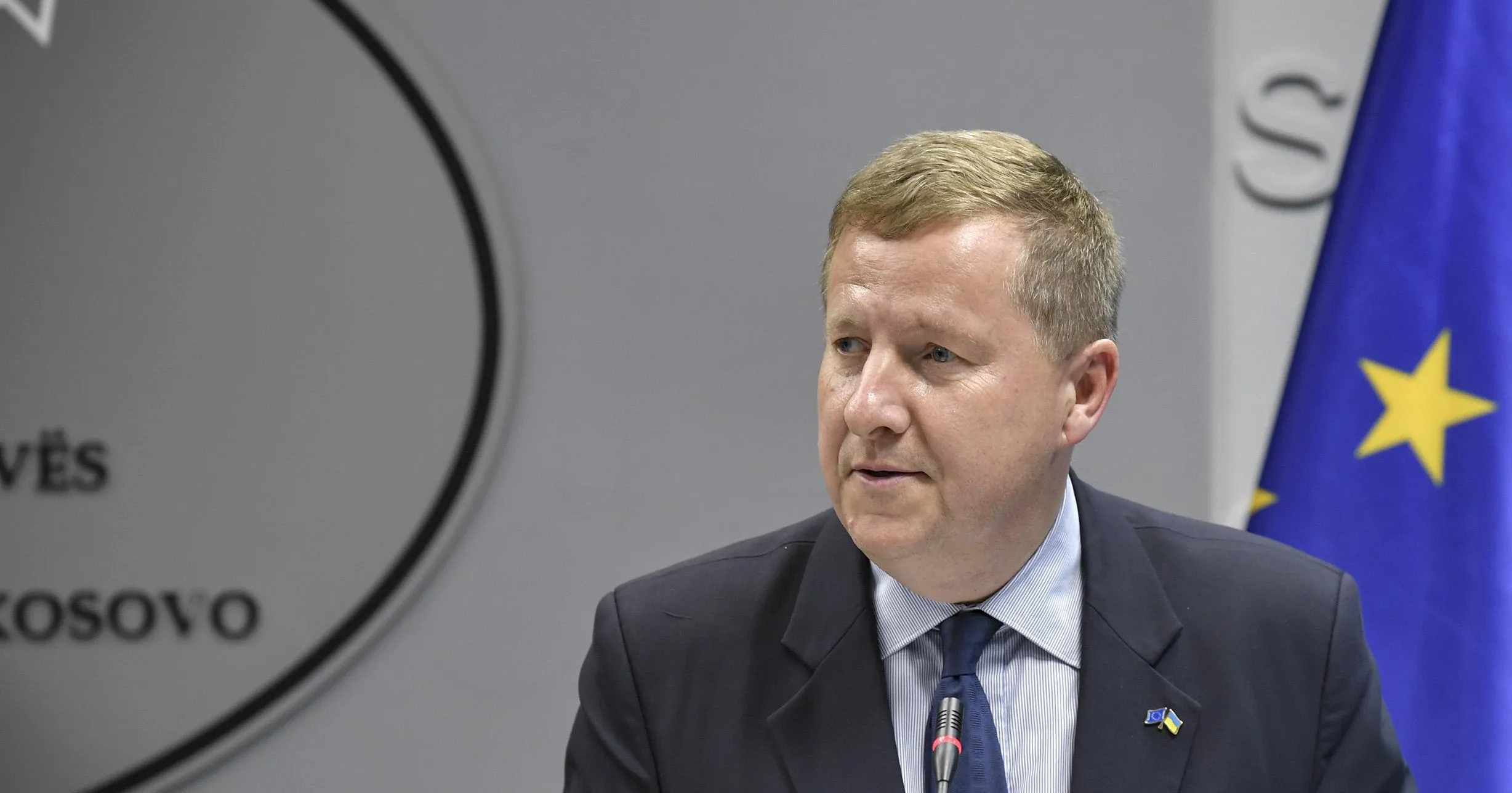 Shefi i BE-së: Heqja e vizave veç për turizëm, s’është për punë