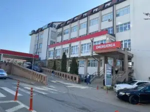 331 shërbime emergjente në QKUK gjatë 24 orëve të fundit, 25 persona u lënduan në aksidente