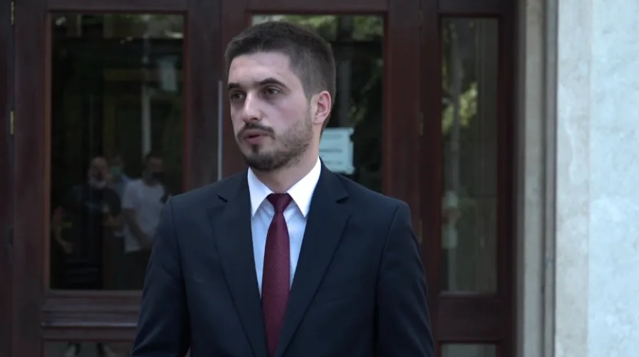 Gjyshinca: Konfiskimi i mjeteve të rrezikshme në veri, dëshmi që Serbia po përgatit sulm