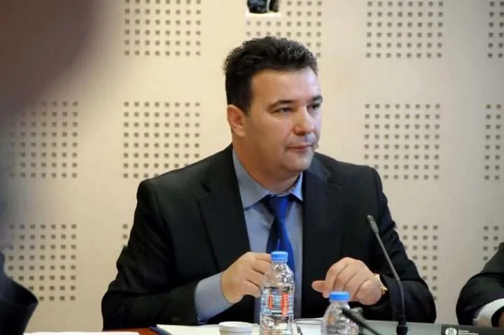Ish-deputeti Haxhi Shala dërgohet në Hagë