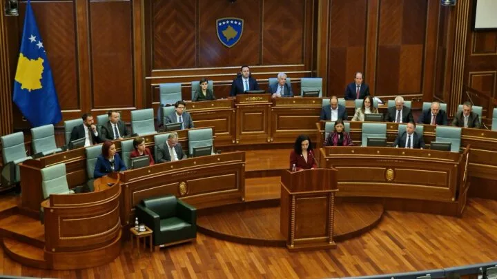 Osmani kritika për BE-në lidhur me dialogun: Për Kosovën, nënshkrimi i presidentit të Amerikës është më i rëndësishëm se ai i Serbisë