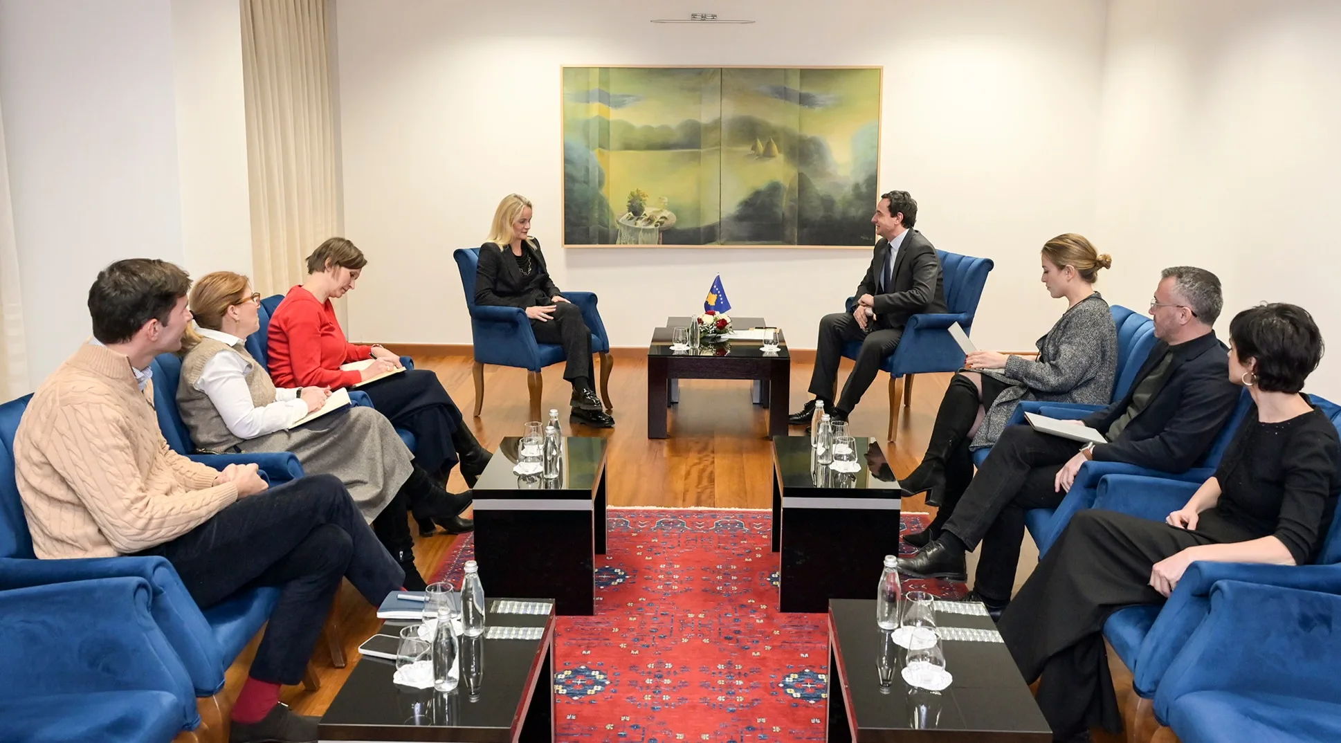 Kurti takon Cramon, diskutojnë për zgjedhjet në BE, zhvillimet në rajon dhe agjendën e qeverisë për këtë vit