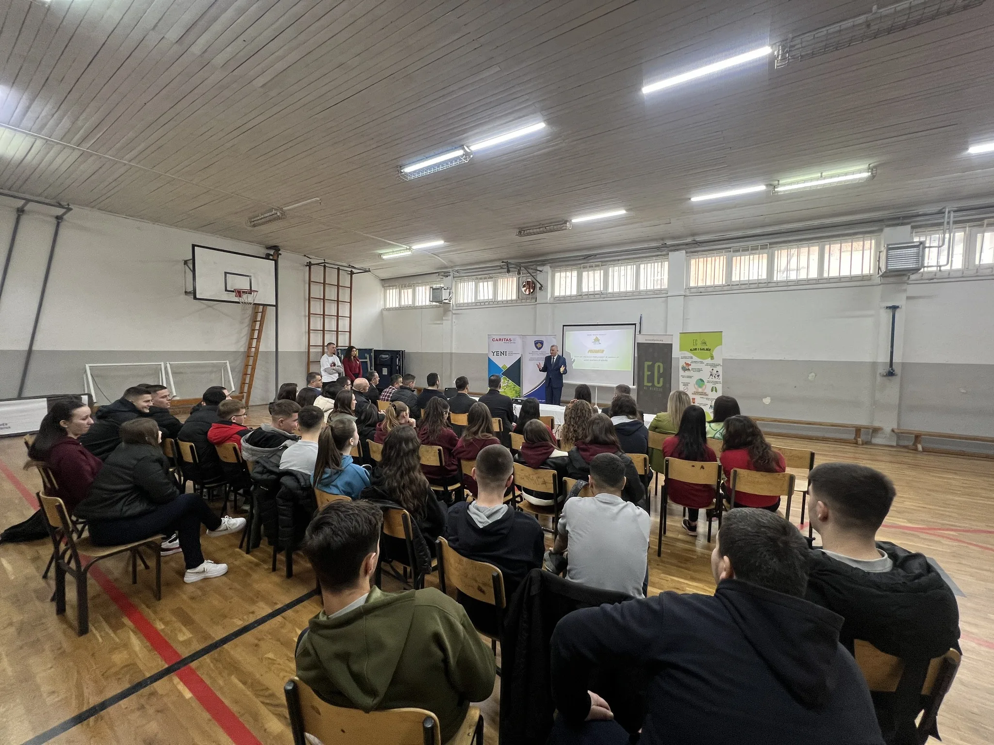 Eko Klubi “Remzi Ademaj” realizon projektin mjedisor në Prizren