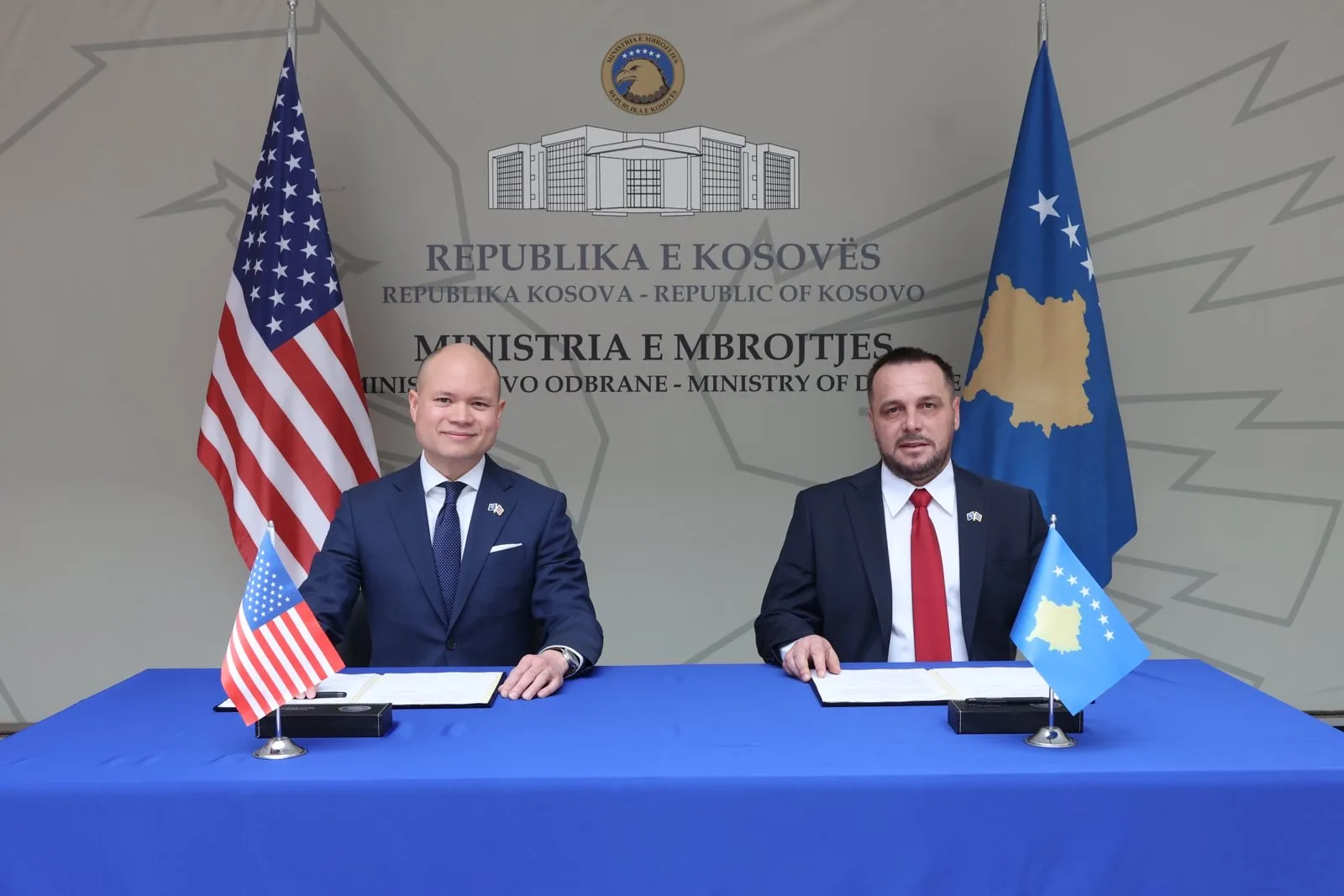 Pentagoni njofton për konsultimet SHBA -Kosovë në fushën e mbrojtjes