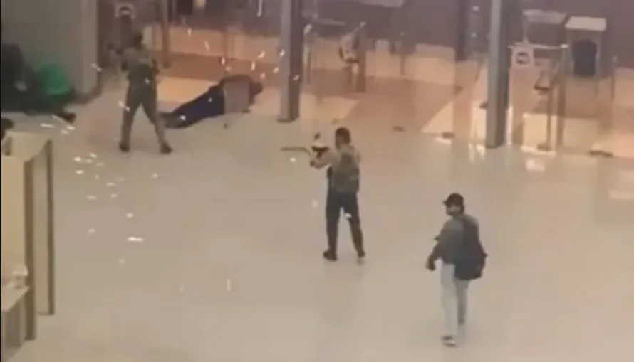 ISIS-i merr përgjegjësinë për sulmin në Moskë ku mbetën të paktën 40 persona të vrarë