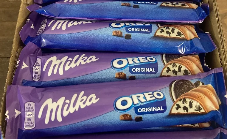 Tërhiqet nga tregu i Maqedonisë së Veriut çokollata “Milka Oreo”, dyshohet për prani të pjesëve plastike