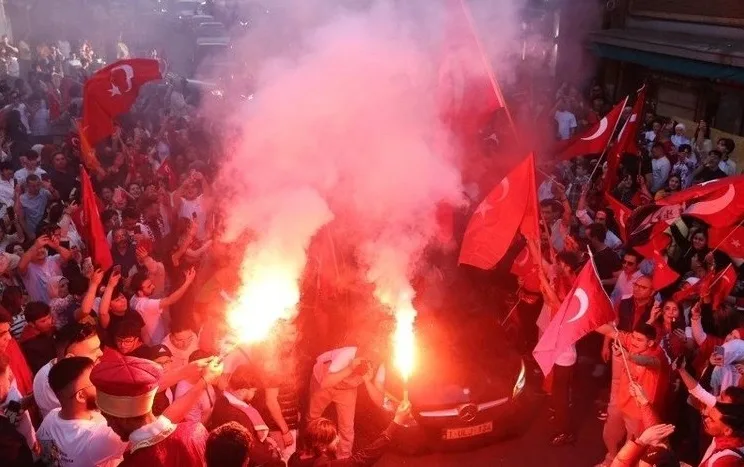 Opozita në Turqi fiton thellë zgjedhjet lokale, Erdogan humbi Stambollin dhe Ankaranë