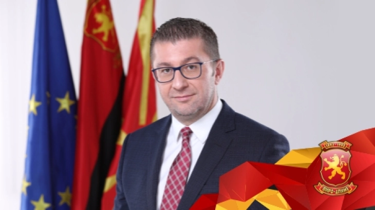 Kurti uron kryeministrin e ri të Maqedonisë së Veriut: Mezi pres t’i forcojmë marrëdhëniet bilaterale