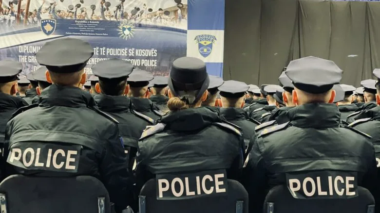 Policët e rinj paguhen 335 euro më pak se sa parasheh ligji