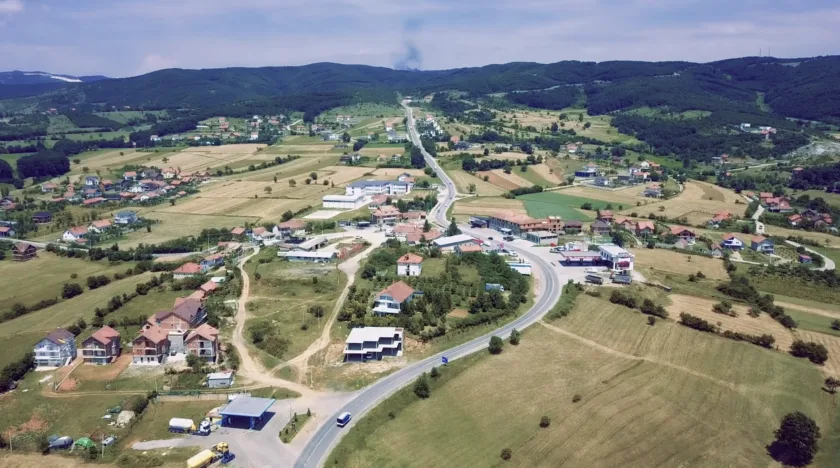 Arrestohet një person për armëmbajtje pa leje dhe dhunë në familje në fshatin Duhël të Suharekës