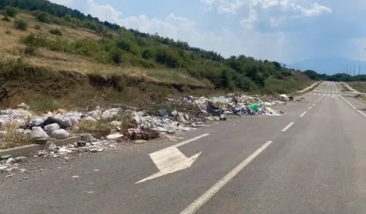 LDK në Prizren reagon ndaj qeverisjes lokale: Parku i Biznesit është kthyer në deponi mbeturinash