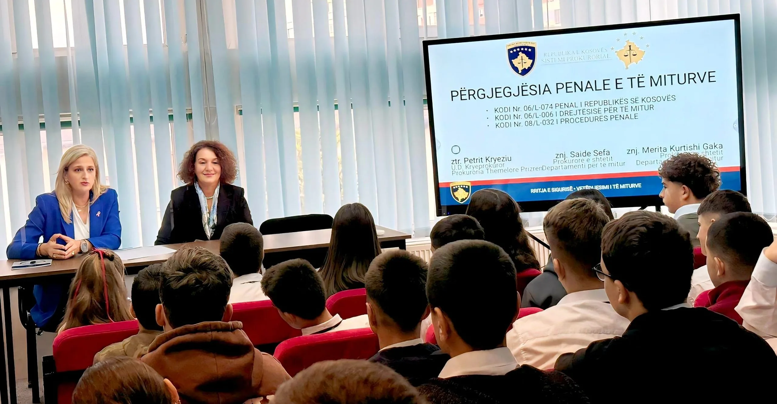 Prokuroria e Prizrenit mban ligjërata vetëdijësuese në shkollat e Prizrenit