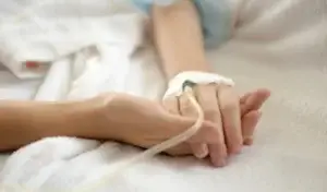 Me aparatin VNS dhe epilepsi të rëndë, 13-vjeçari nga Peja ka nevojë për ndihmë për trajtim në Turqi