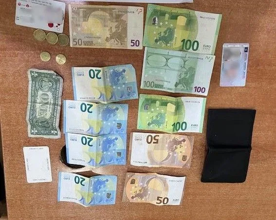 Shembull i mirë në Prizren, qytetari e gjen portofolin me 530 euro – e dorëzon në polici