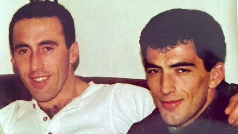 “Për ne mbetesh gjithmonë 23-vjeçari i lirisë” – Ramush Haradinaj kujton vëllain e tij Luanin