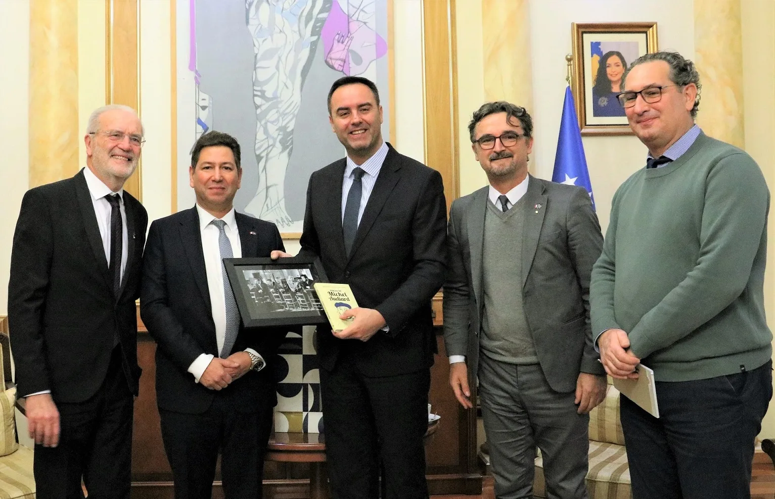 Kryetari Konjufca priti në takim përfaqësuesit e Këshillit Ndërkombëtar për Bashkëpunim Ekonomik dhe Social
