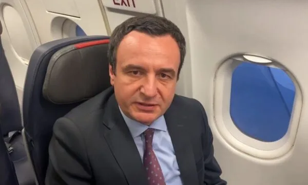 Kurti udhëton për në Kroaci, pritet të zhvillojë takime bilaterale – nga atje do të shkojë në Slloveni