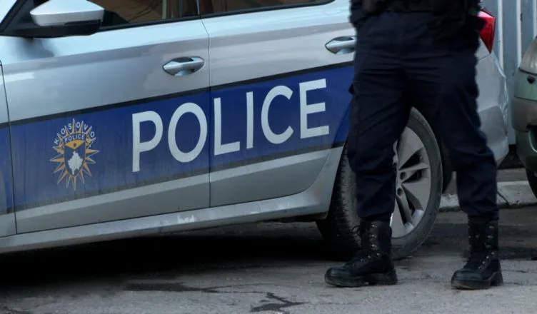 23 aksidente me të lënduar gjatë 24 orëve të fundit, Policia shqipton mbi 2 mijë gjoba