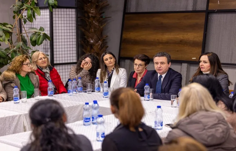 Kurti premton mbështetje ndaj grave: Do ta shtojmë aktivitetin ekonomik