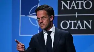 Rutte: NATO nuk do të lejojë vakum sigurie në Ballkan, KFOR-i mbetet i fuqishëm