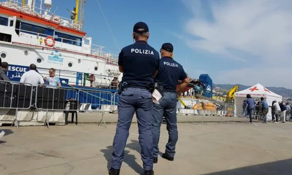 Arrestohet në Itali një kosovar i kërkuar ndërkombëtarisht për trafikim droge, do të ekstradohet në Kosovë për ta vuajtur dënimin me 12 vjet burg