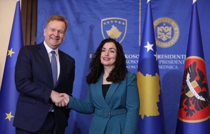 Osmani pas takimit me Sorensenin: Kosova meriton trajtim të barabartë në dialog