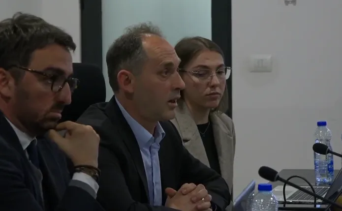 Drejtori i ZRrE-së: Shkaktari për rritjen 15% është çmimi në bursat e energjisë, respektojmë secilën pakënaqësi të qytetarëve