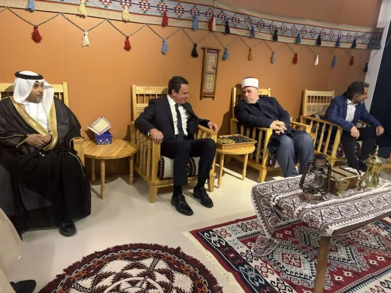 Bashkësia Islame e Kosovës në bashkëpunim me Arabinë Saudite hapi ekspozitën “Urat”