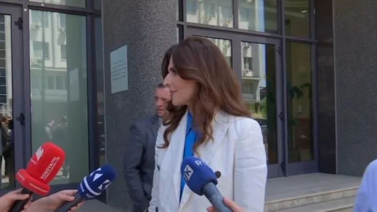 Deputetja Vlora Çitaku nga PDK: VV po e mban Kuvendin peng, PDK nuk voton në diktat