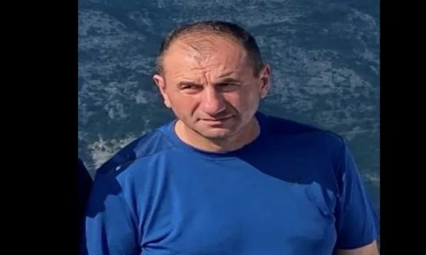 Policia kërkon ndihmën e qytetarëve për gjetjen e një personi të zhdukur